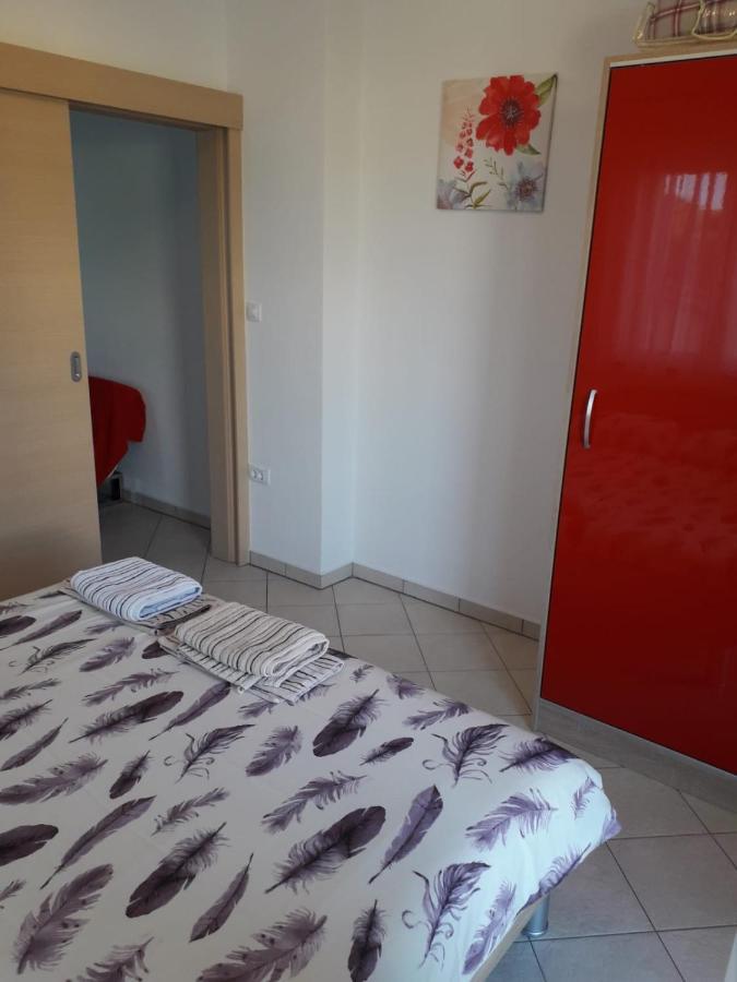Apartments Sandra Palit Экстерьер фото