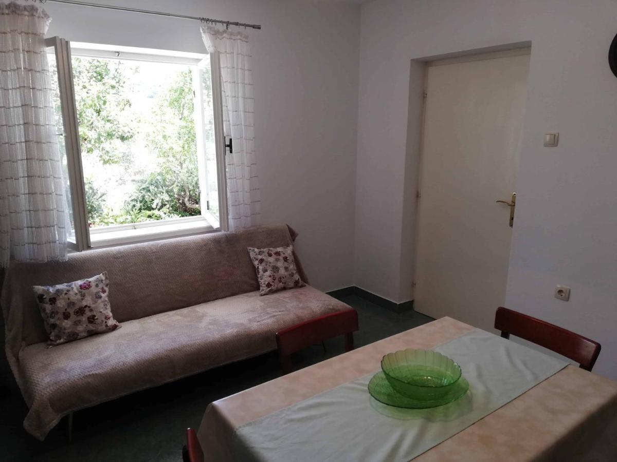 Apartments Sandra Palit Экстерьер фото
