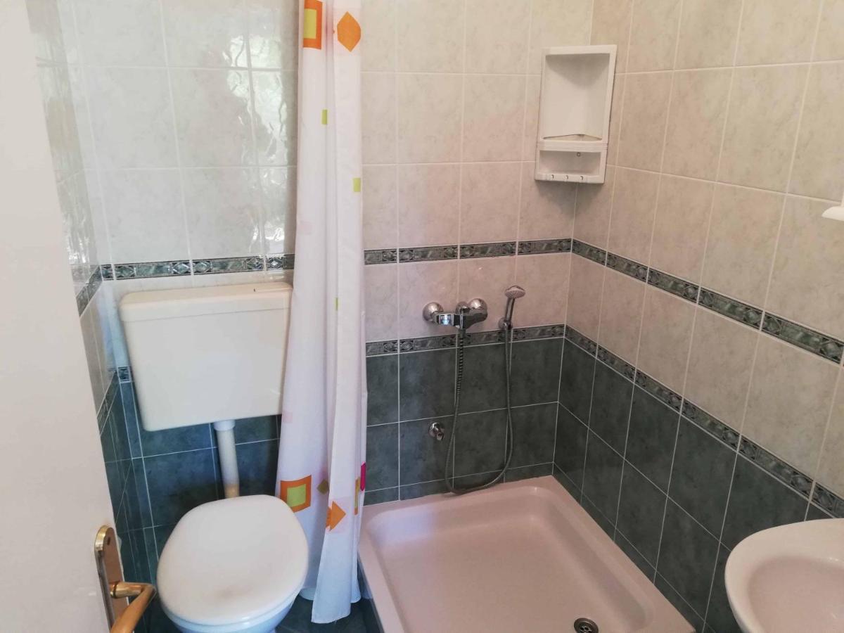 Apartments Sandra Palit Экстерьер фото